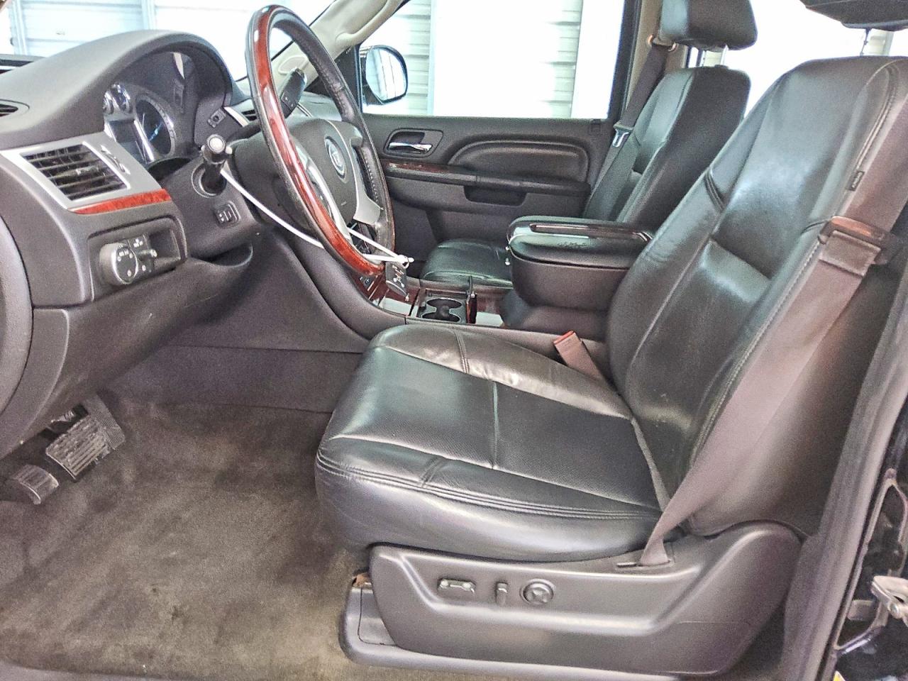 Cadillac Escalade Esv