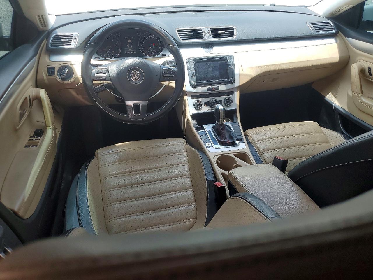 Volkswagen CC Base