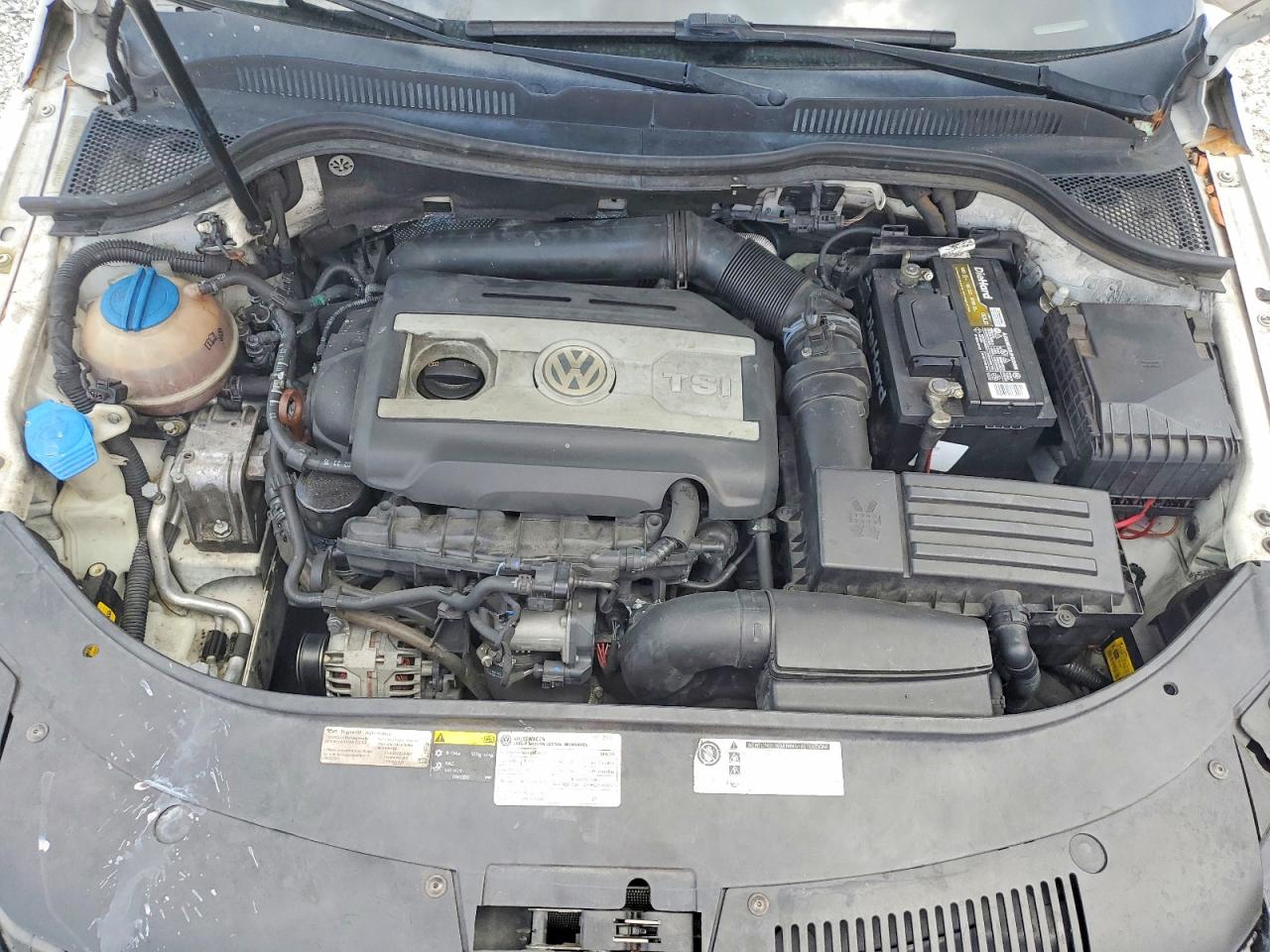 Volkswagen CC Base