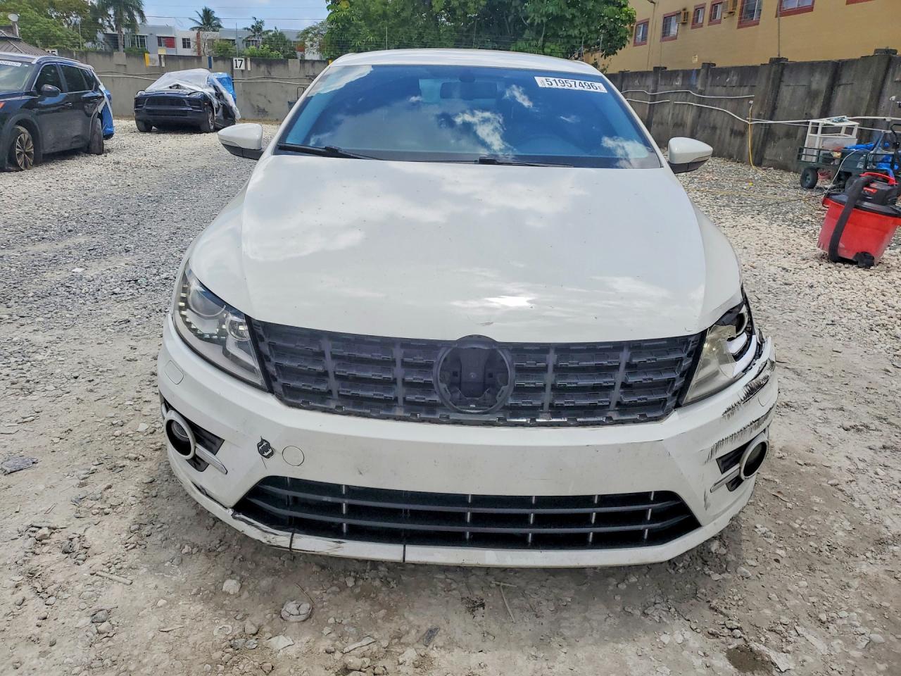 Volkswagen CC Base