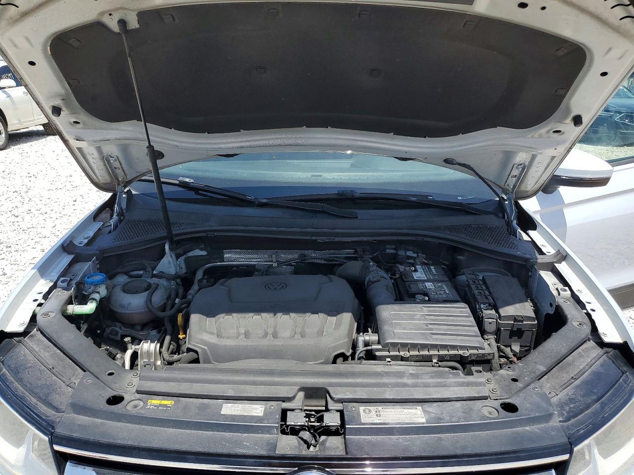 Volkswagen Tiguan S