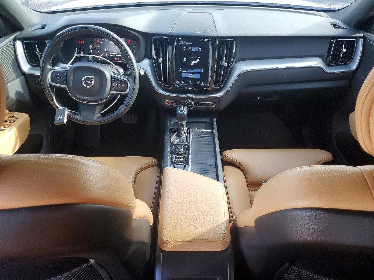 Volvo XC60 T5 Momentum