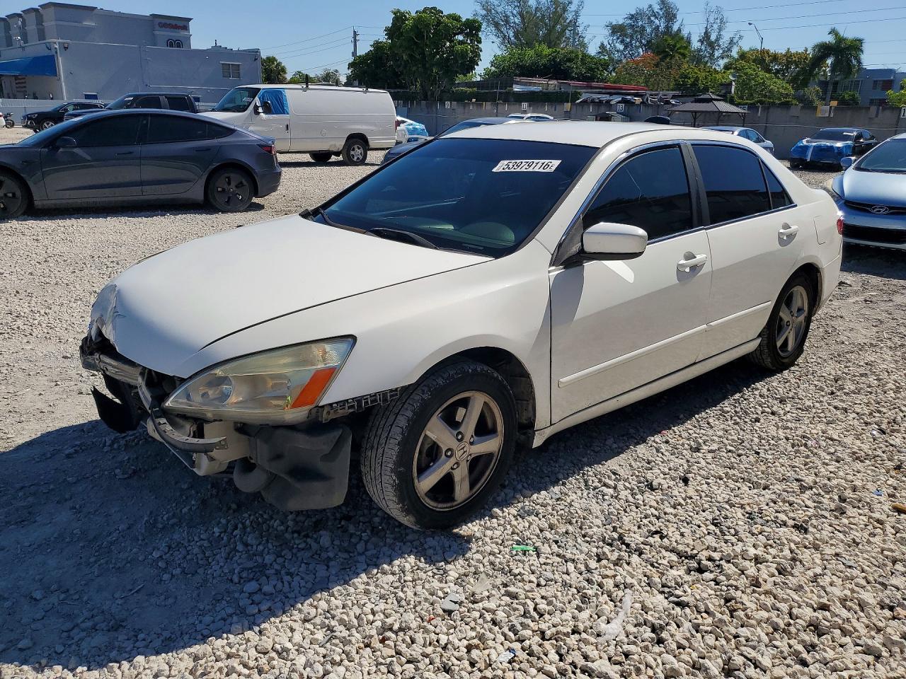Salvage Honda Accord Image