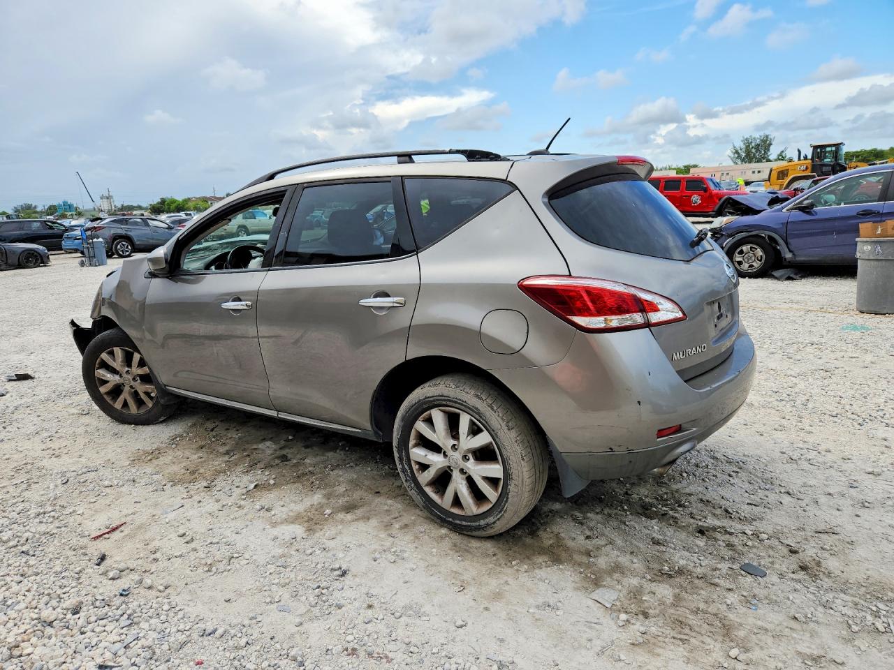 Nissan Murano S