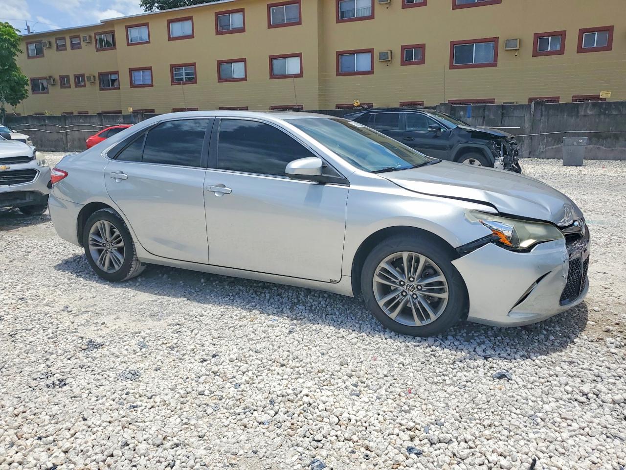 Toyota Camry Se