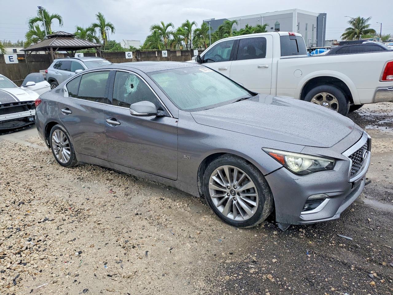 INFINITI Q50 3.0t L 3.0t Luxe