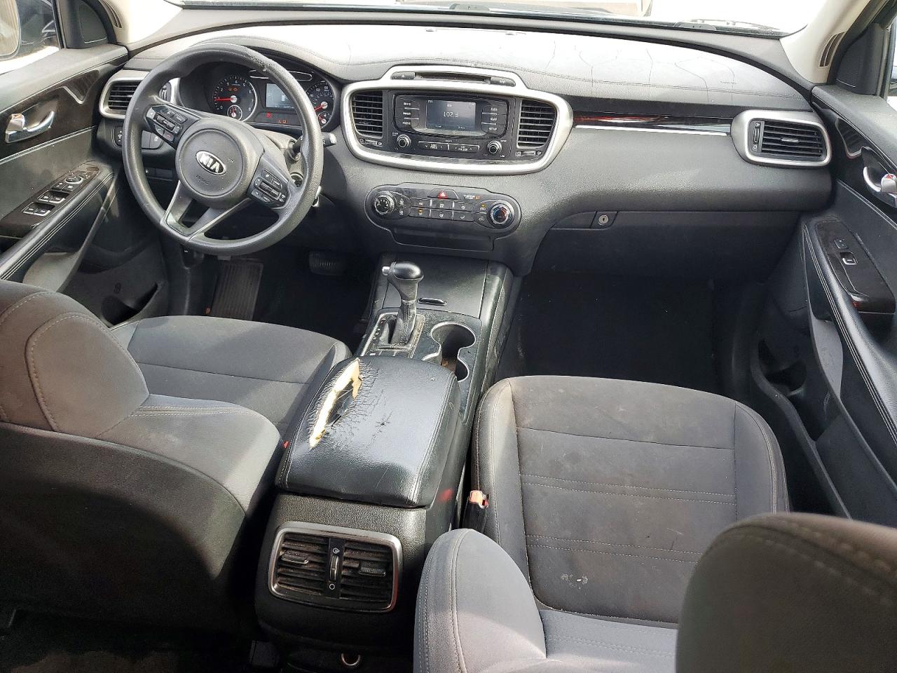 Kia Sorento L