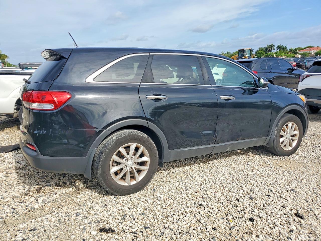 Kia Sorento L