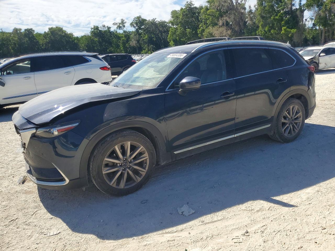 Salvage Mazda Cx Image