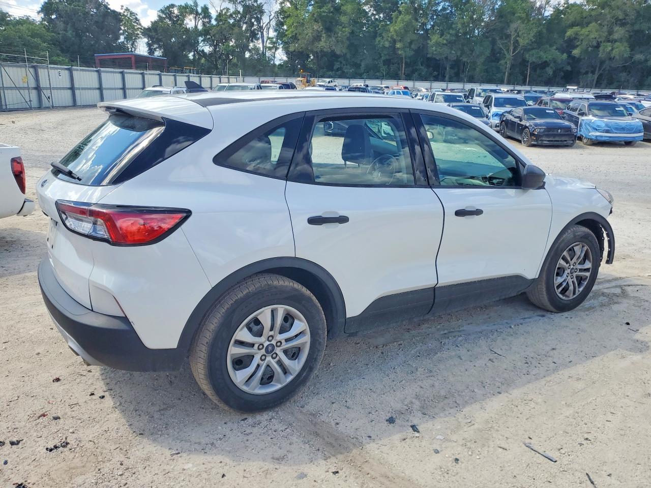 Ford Escape S