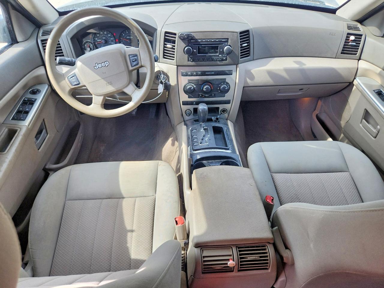 Jeep Grand Cherokee Laredo