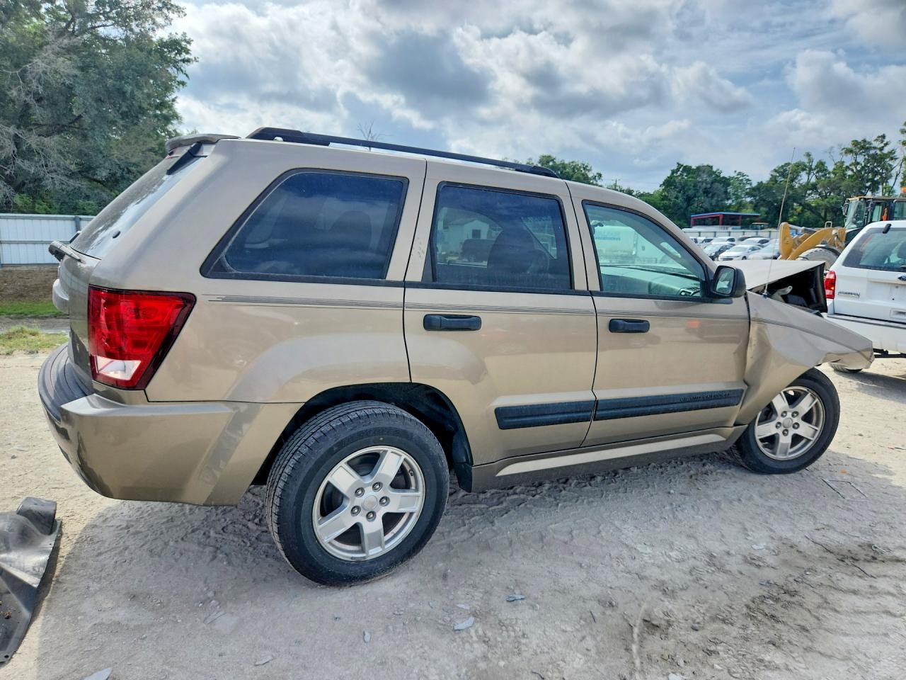 Jeep Grand Cherokee Laredo