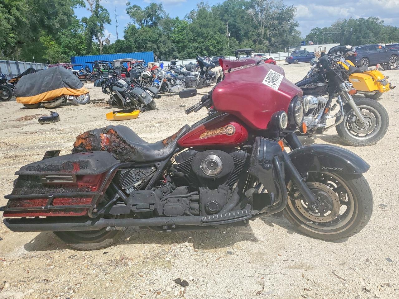 Salvage Harley-Davidson Fl Image