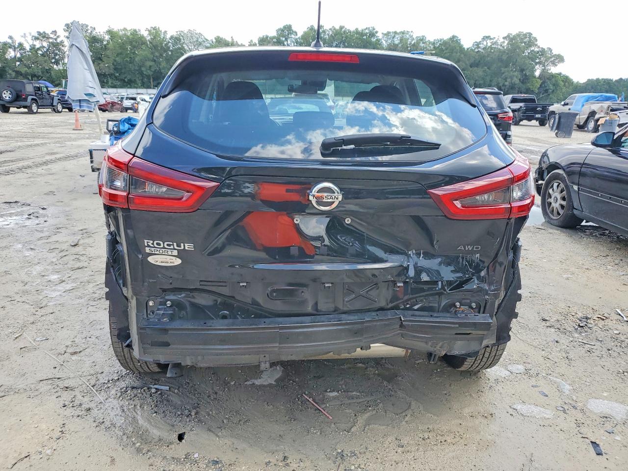 Nissan Rogue S