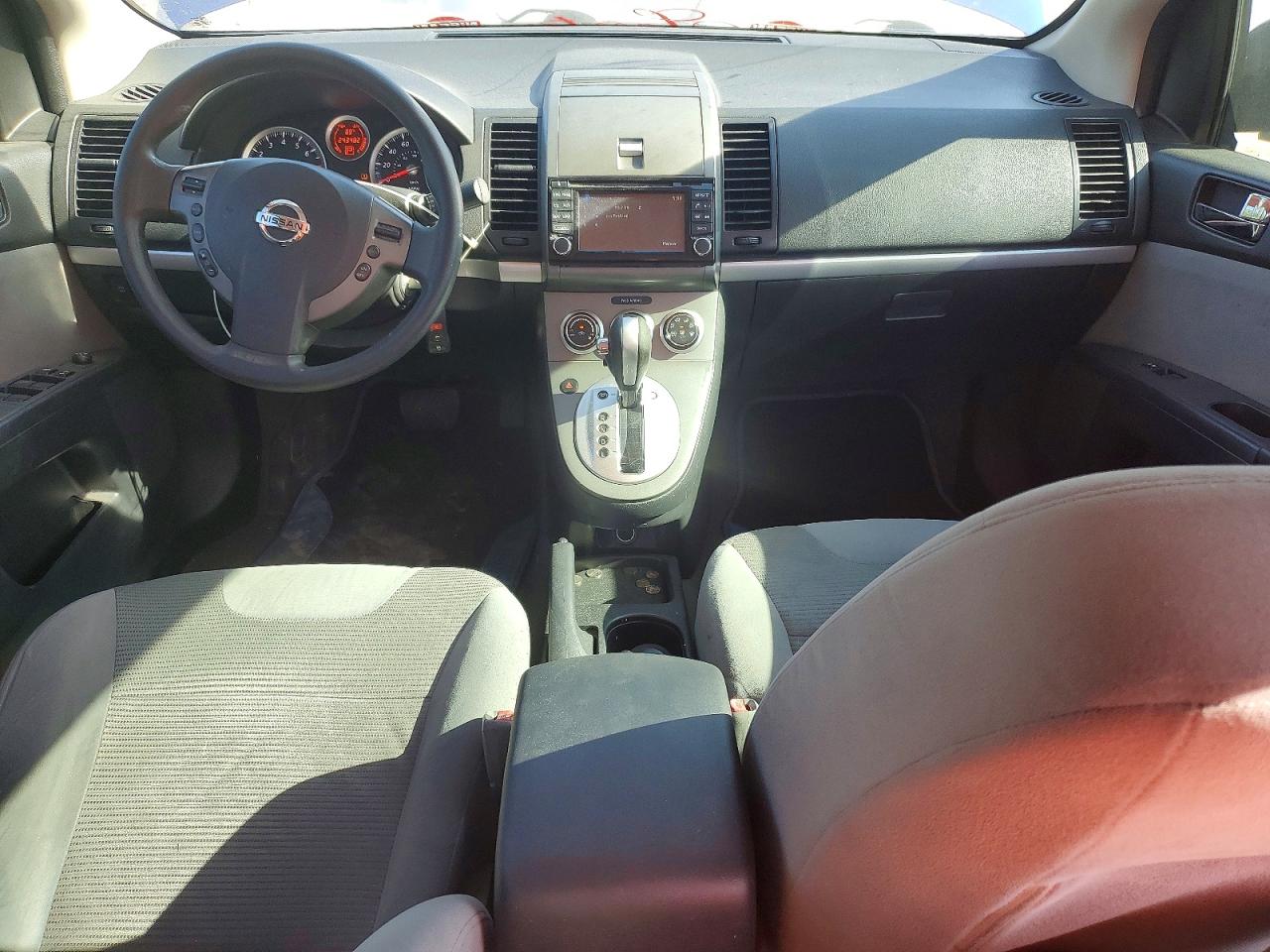 Nissan Sentra 2.0