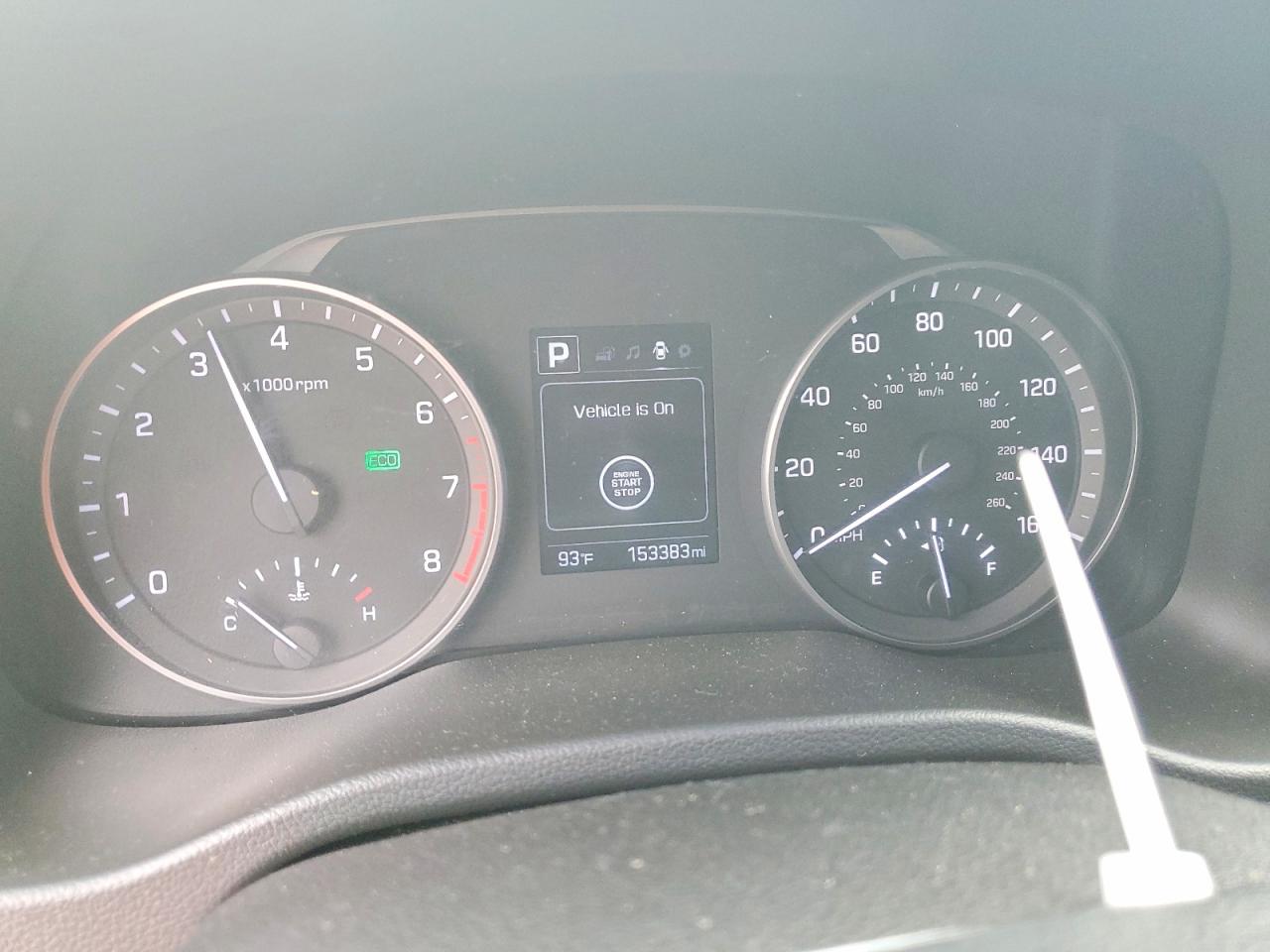Hyundai ELANTRA Value Edition