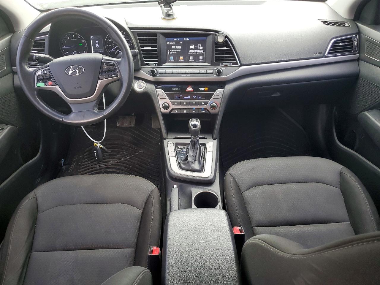 Hyundai ELANTRA Value Edition