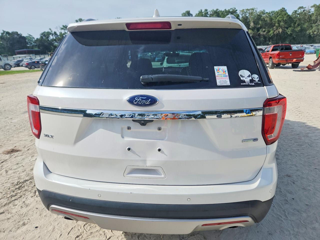 Ford Explorer Xlt