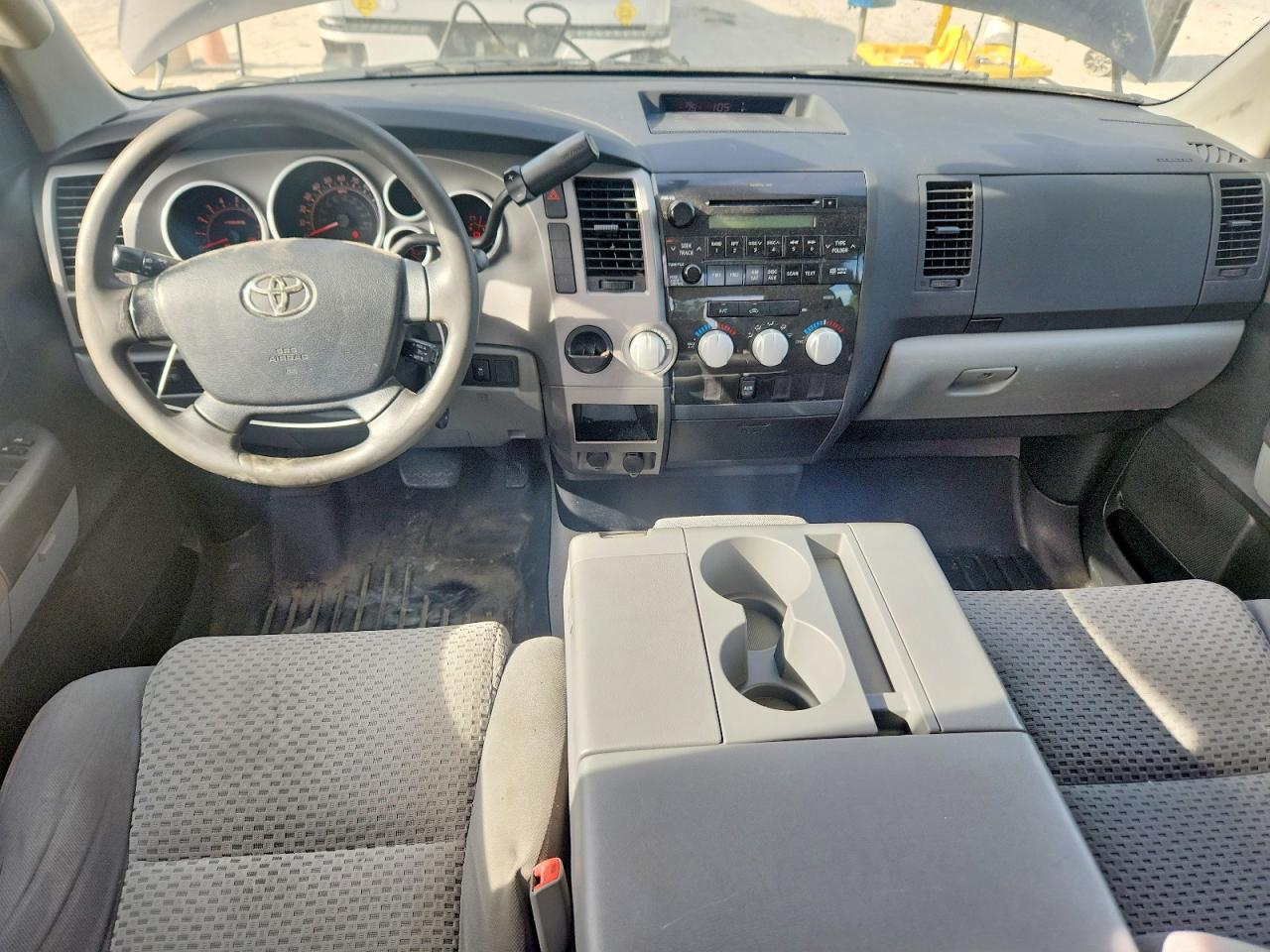 Toyota Tundra Double Cab Sr5