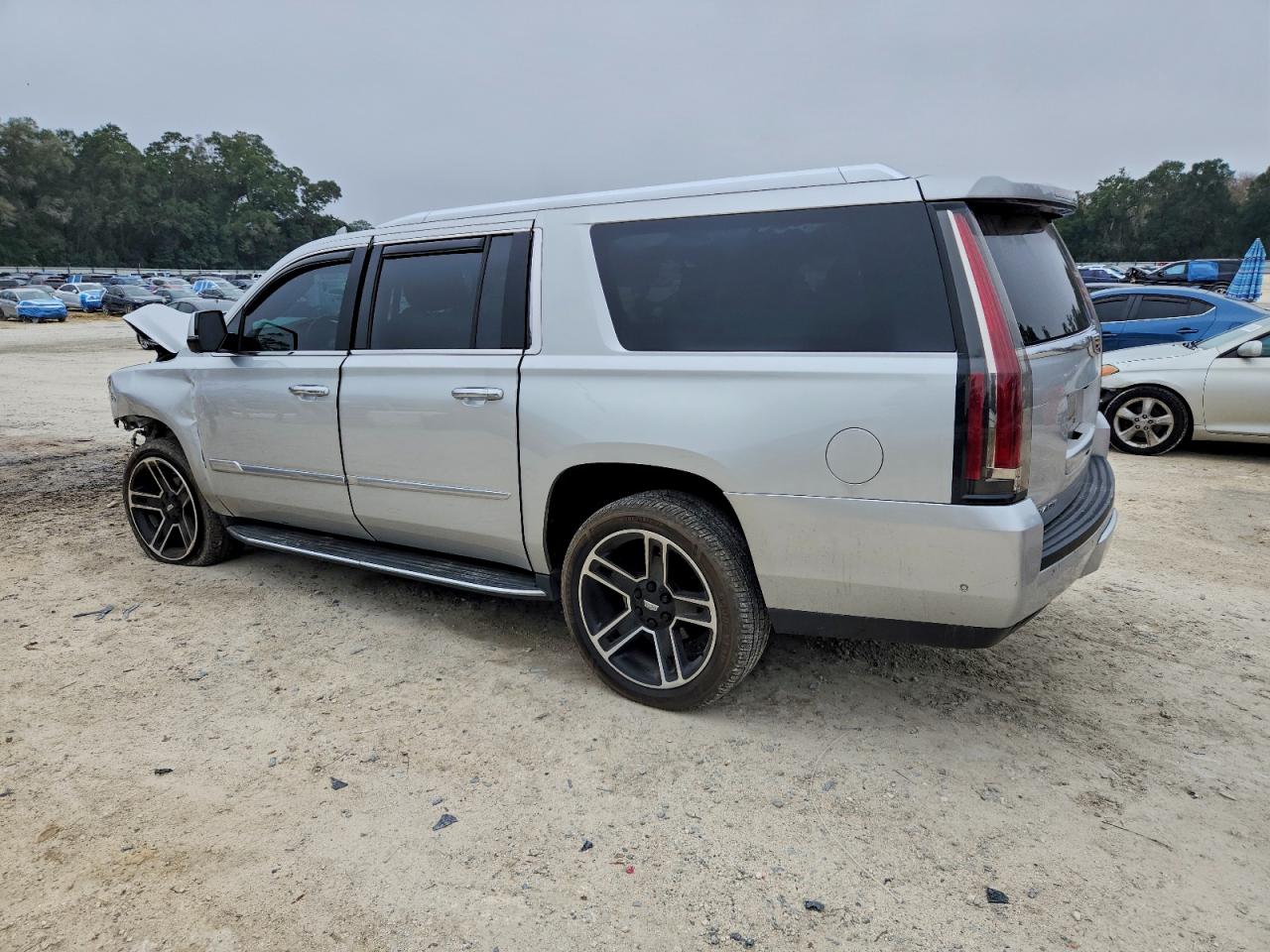 Cadillac Escalade Esv Luxury