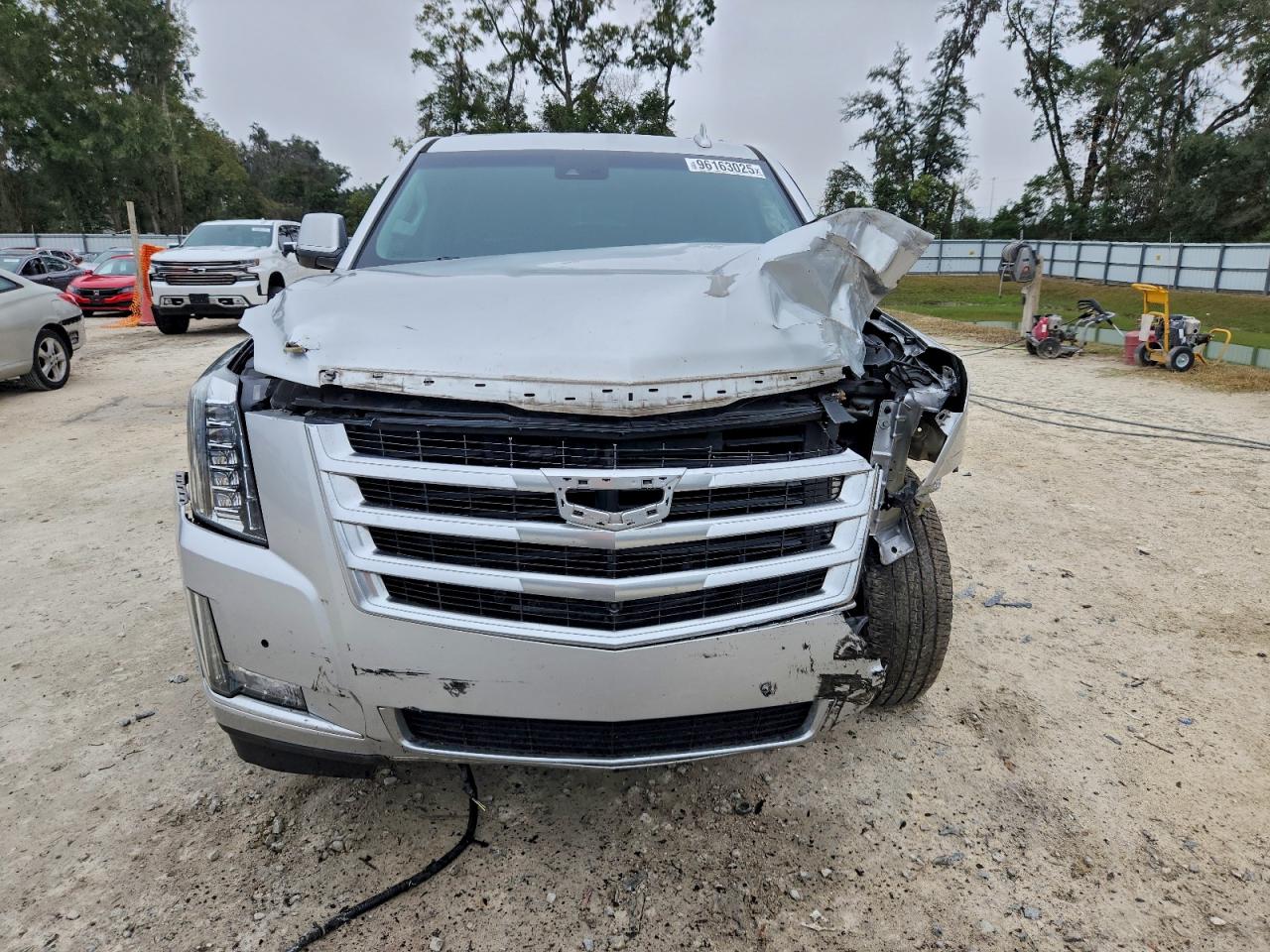 Cadillac Escalade Esv Luxury