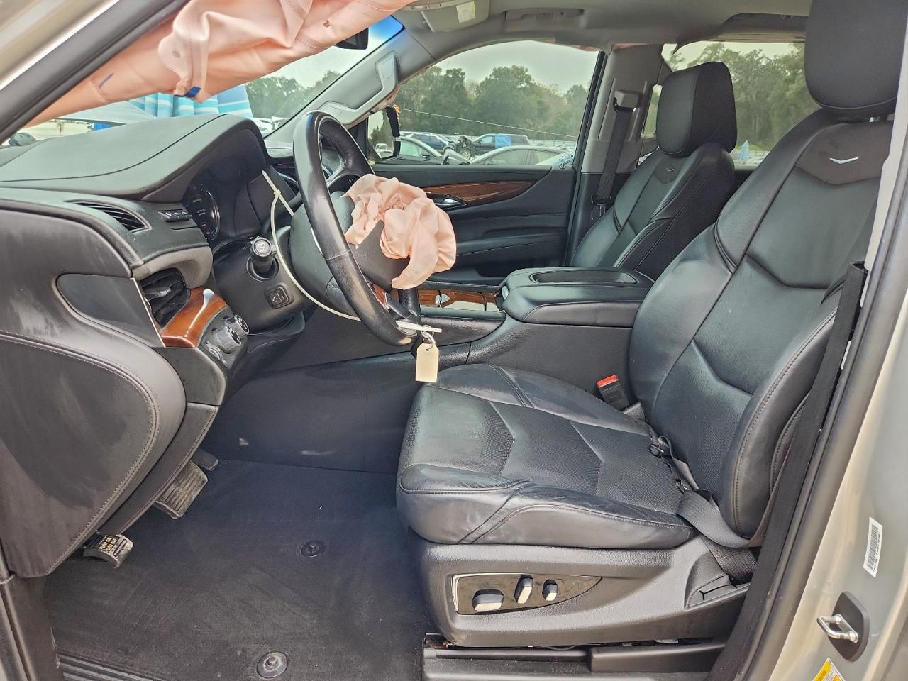 Cadillac Escalade Esv Luxury