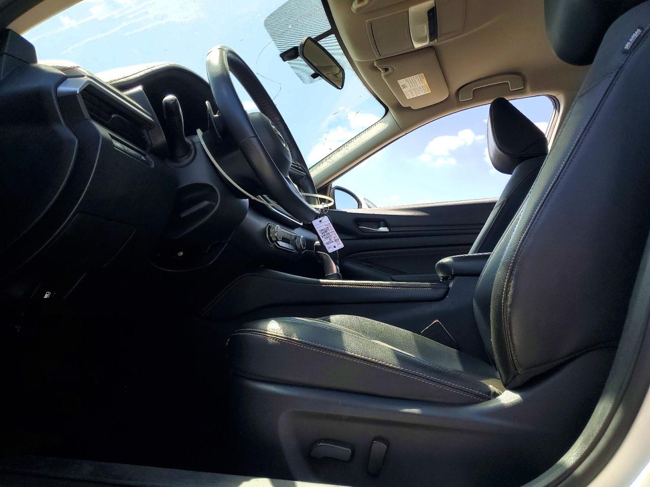 Nissan Altima Sr