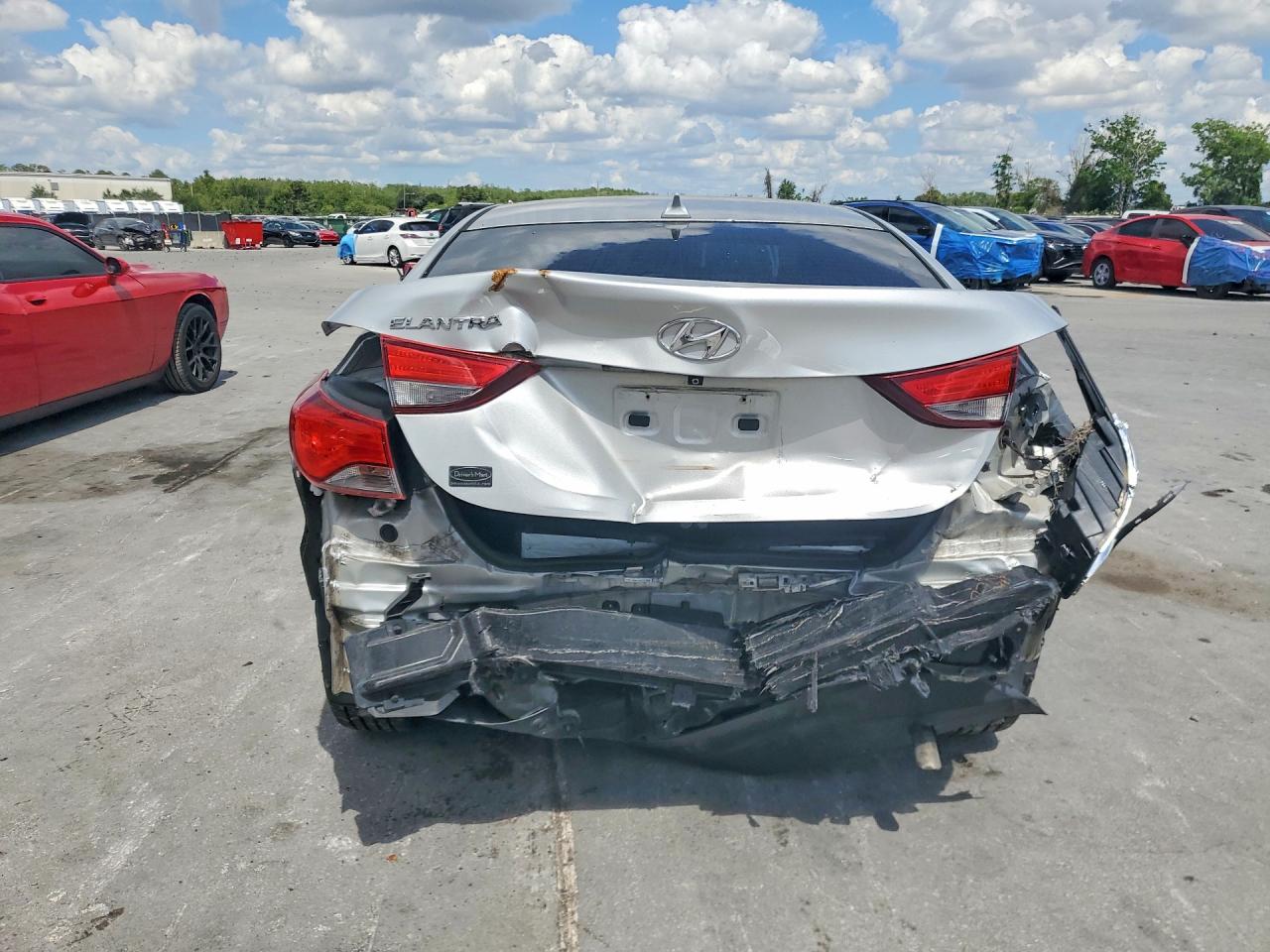 Hyundai ELANTRA Se