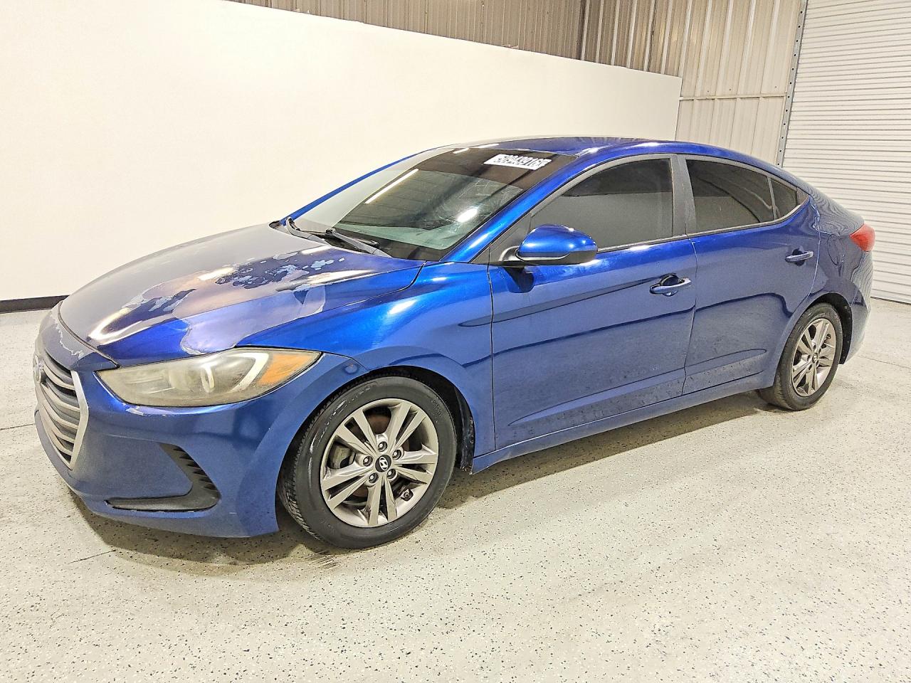 Salvage Hyundai ELANTRA Image