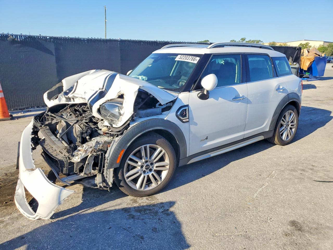 Salvage MINI Cooper Image