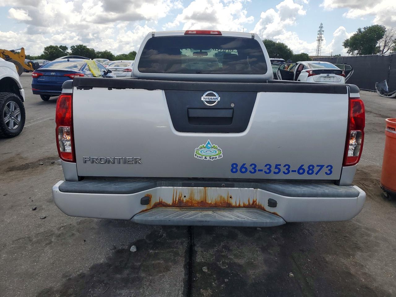 Nissan Frontier S