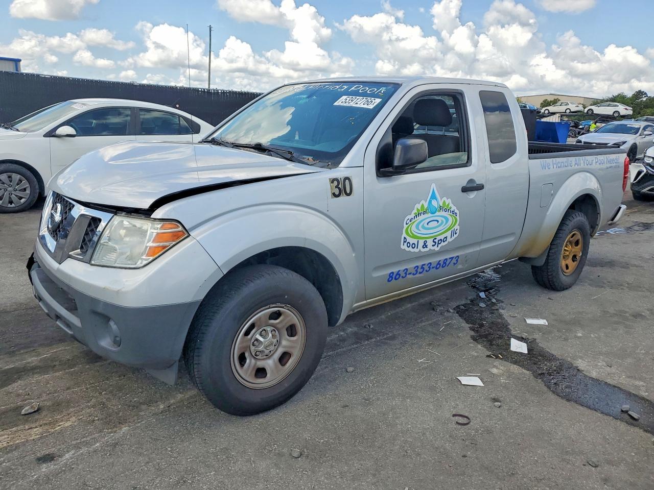 Salvage Nissan Frontier Image