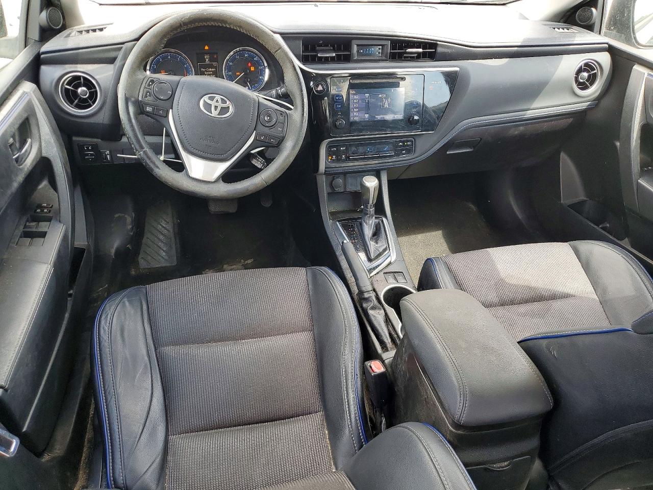 Toyota Corolla Se