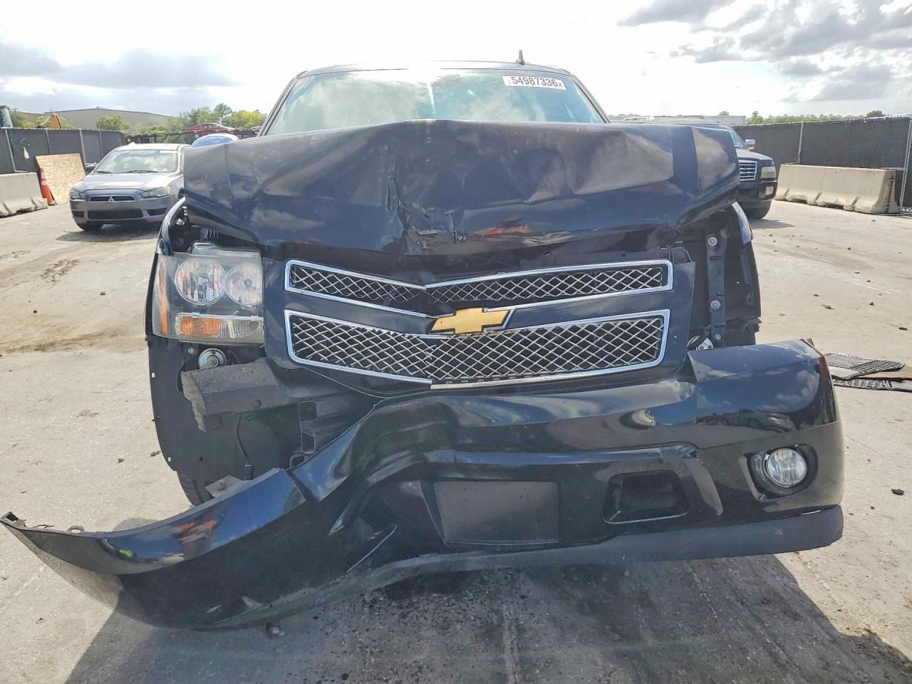 Chevrolet Suburban C1500 Lt