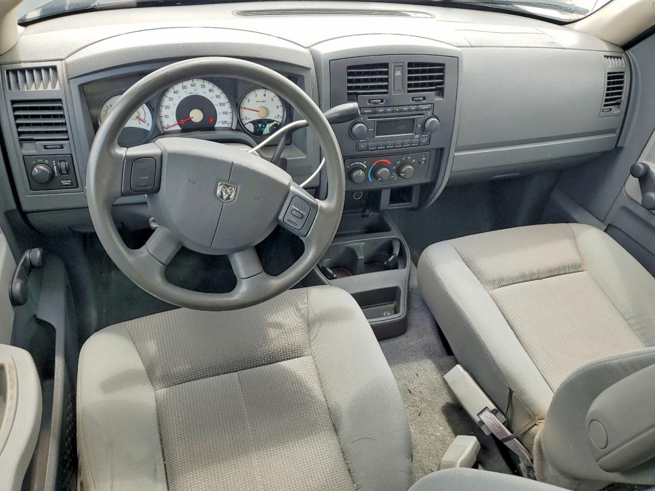 Dodge Dakota Quad