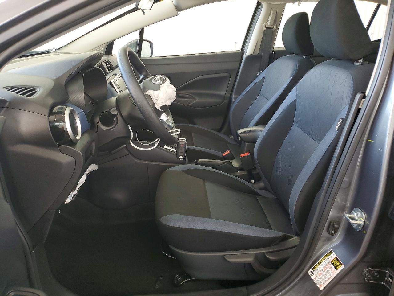 Nissan Versa Sv