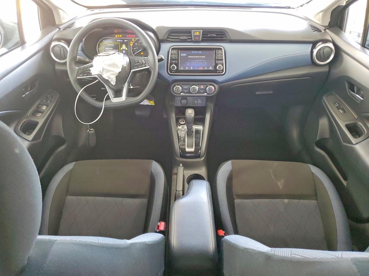 Nissan Versa Sv