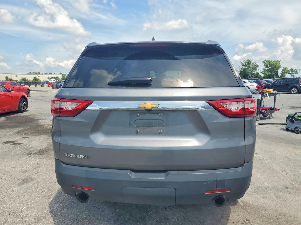 Chevrolet Traverse Ls