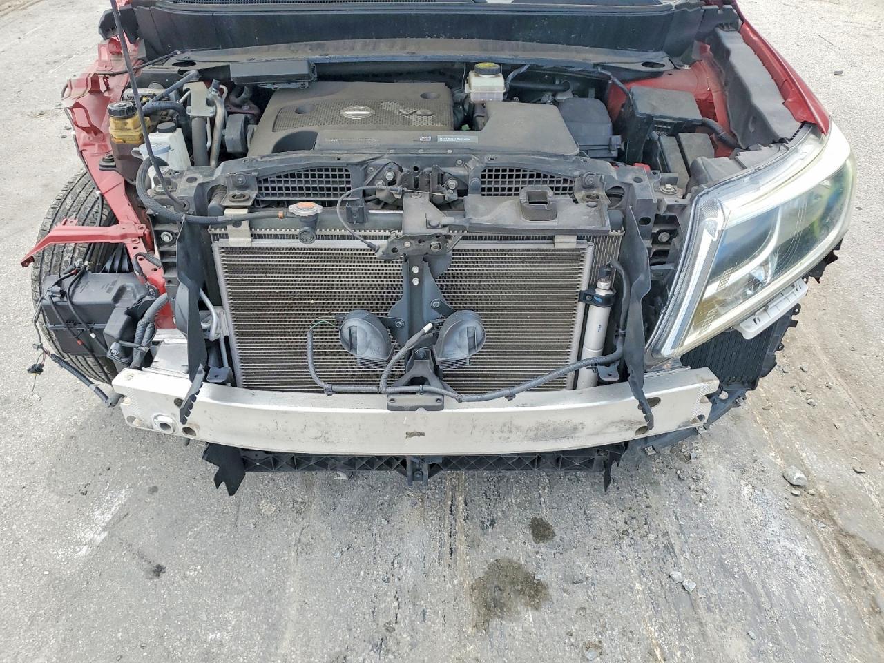 Nissan Pathfinder S