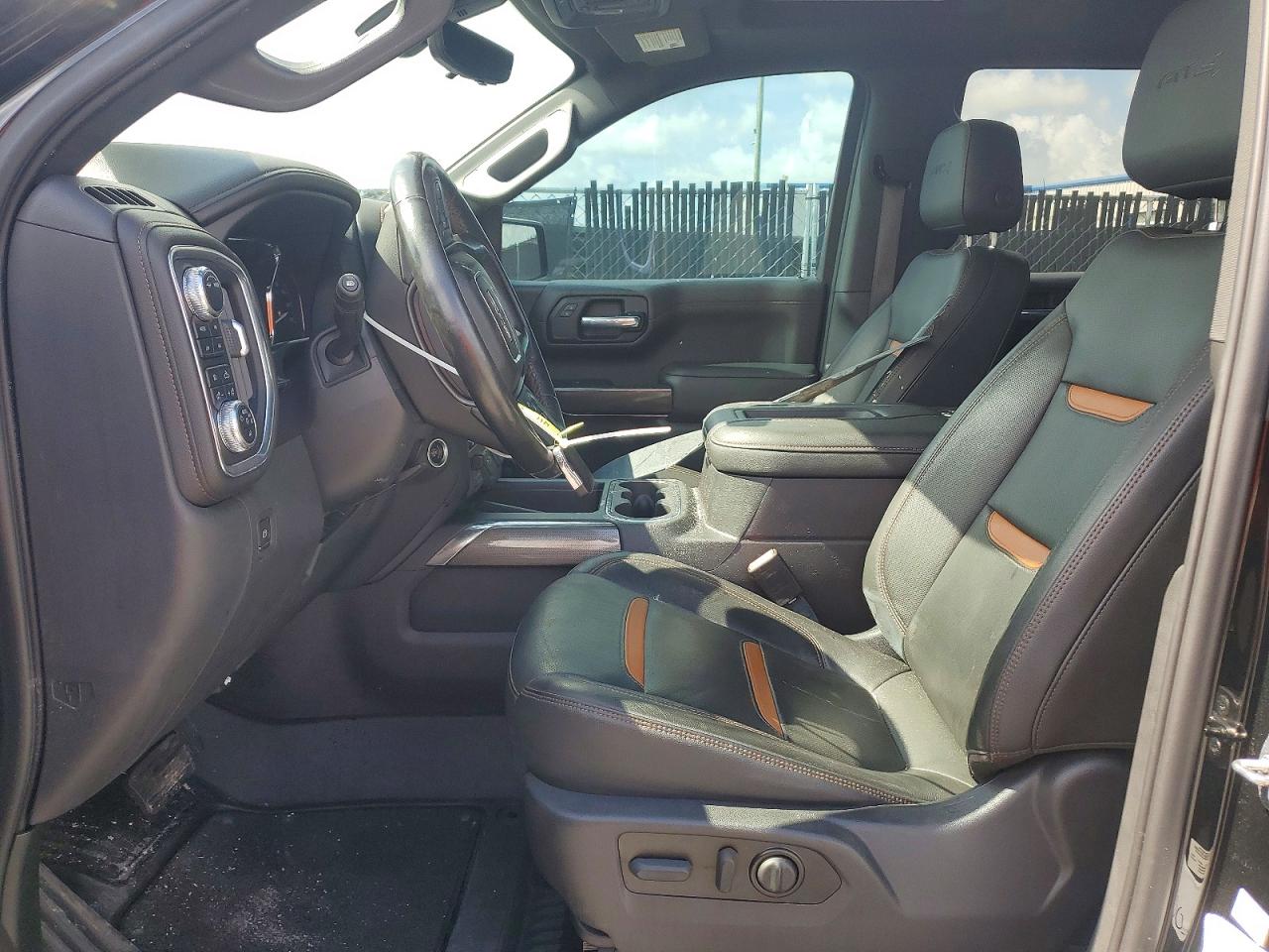 GMC Sierra K1500 At4