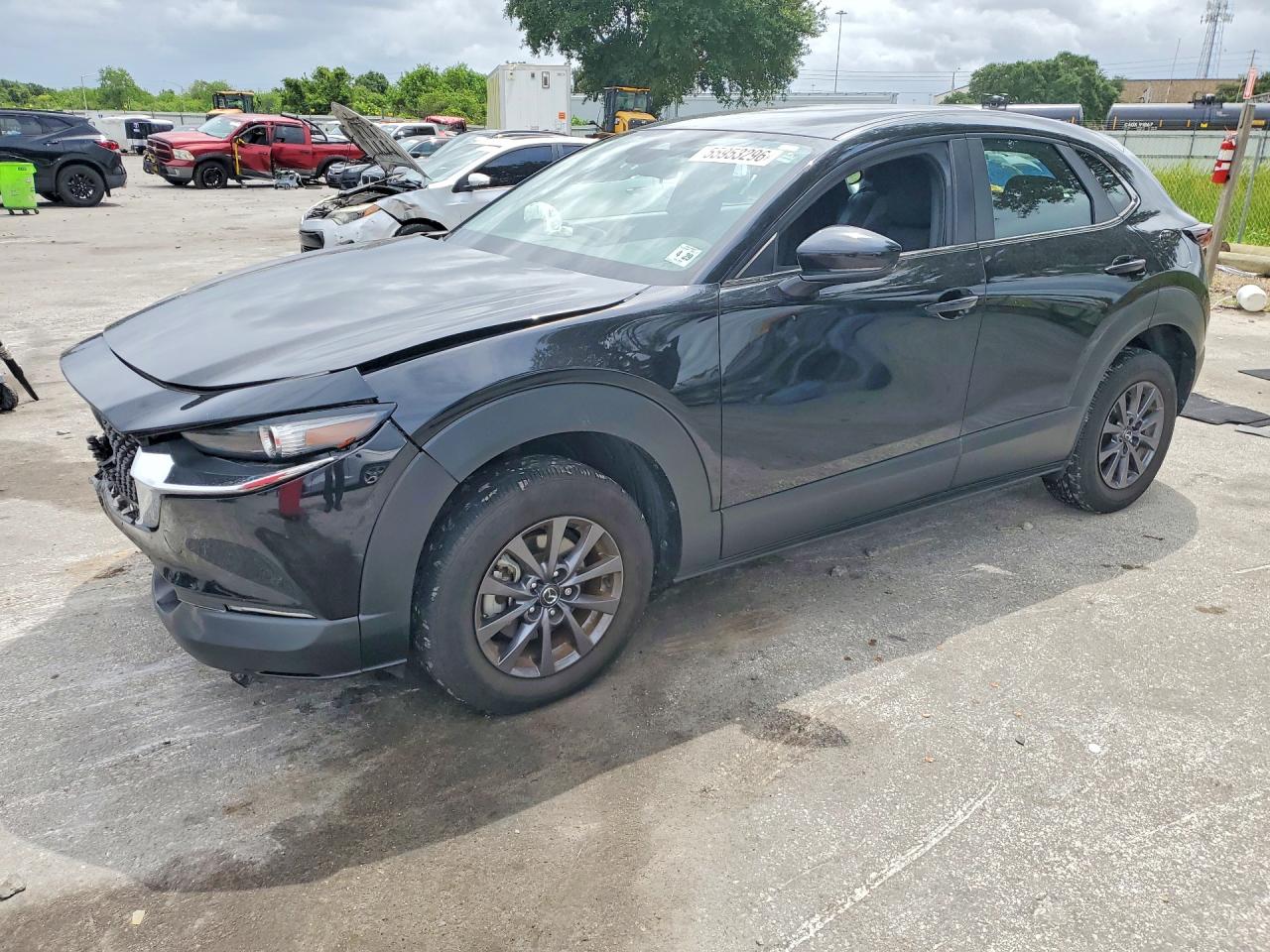 Salvage Mazda Cx Image