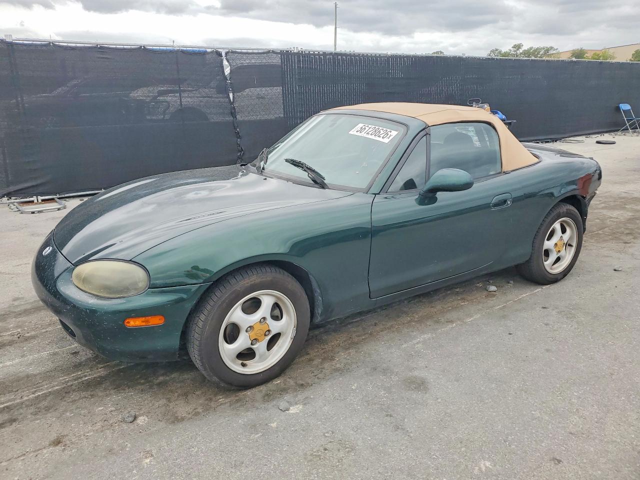 Salvage Mazda Mx5 Image