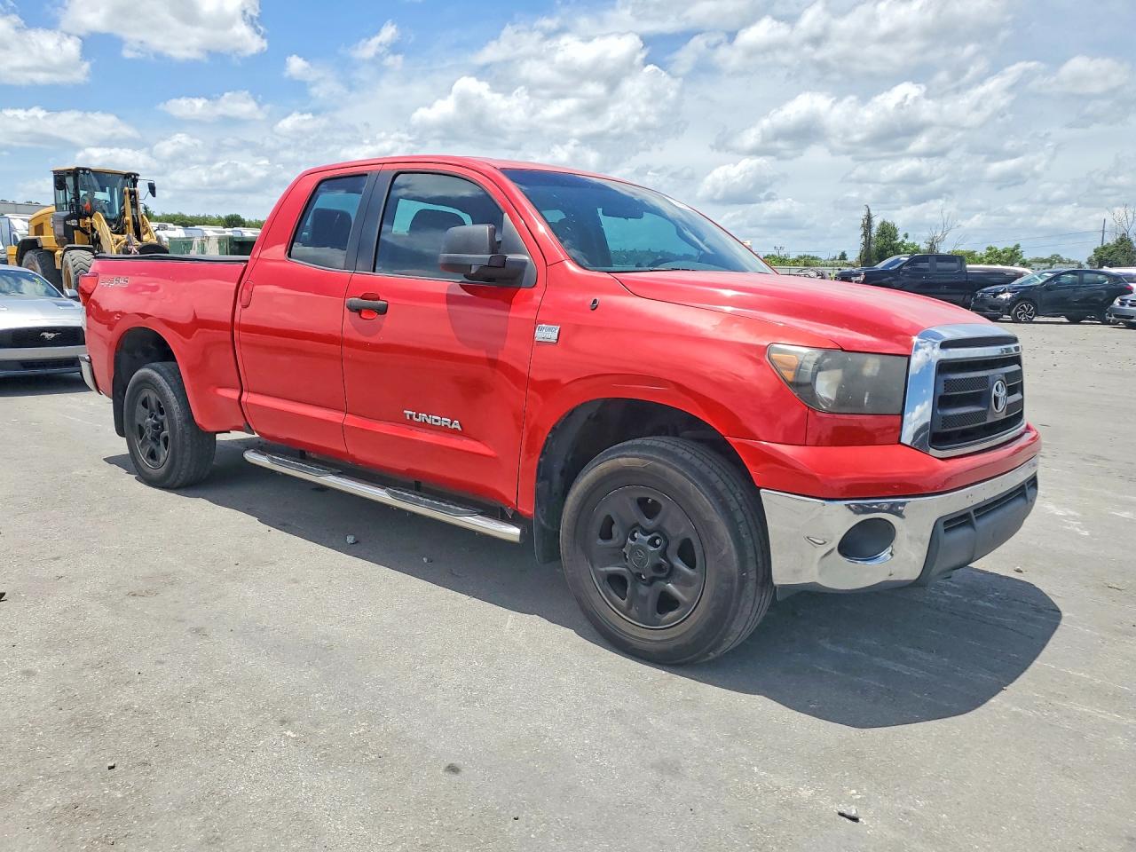 Toyota Tundra Double Cab Sr5
