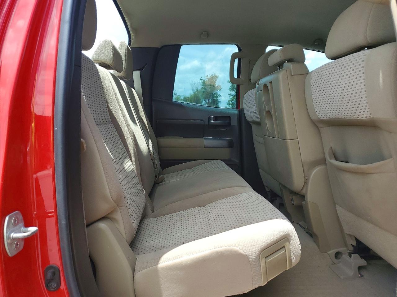 Toyota Tundra Double Cab Sr5