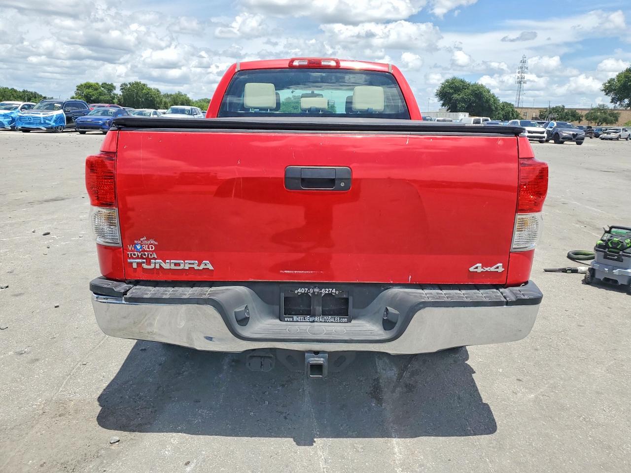 Toyota Tundra Double Cab Sr5