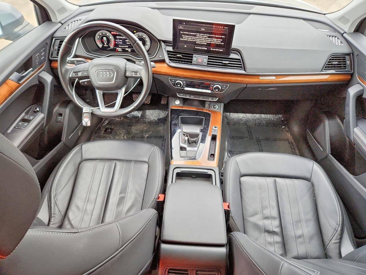 Audi Q5 Premium Plus 45