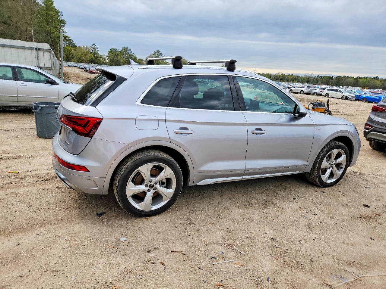 Audi Q5 Premium Plus 45