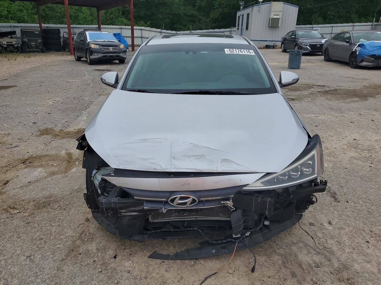 Hyundai ELANTRA Limited