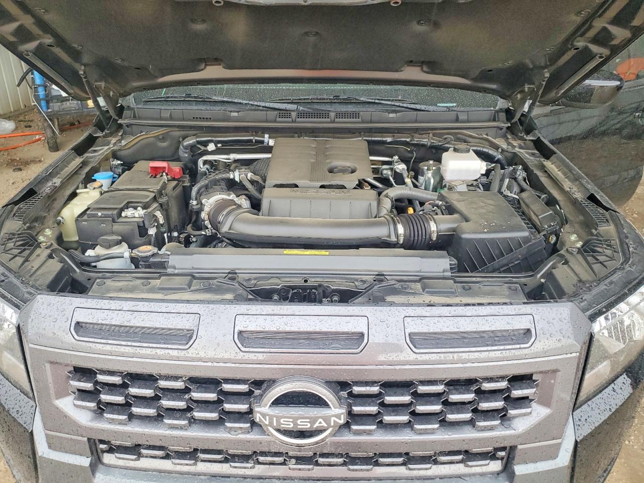 Nissan Frontier Sv