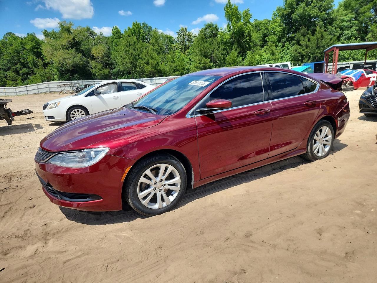 Salvage Chrysler 200 Image